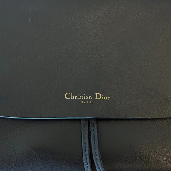 Authentic DIOR Calfskin Black Leather Flapbag Handbag - Picture 4 of 8